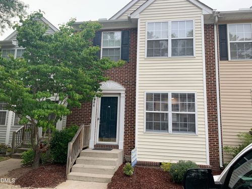204 Climbing Ivy Ct, Cary, NC, 27511-2314 | Card Image