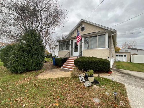 62 Helmetta Rd, Monroe, NJ, 08831-1201 | Card Image