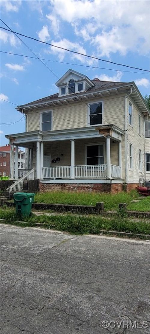 22 Corling St, Petersburg, VA, 23803-5035 | Card Image