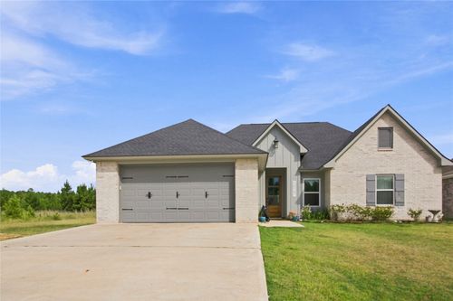 10147 Kelli Leanne Cir, Keithville, LA, 71047-7579 | Card Image
