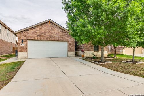 8512 Samsel Fls, San Antonio, TX, 78254-4523 | Card Image