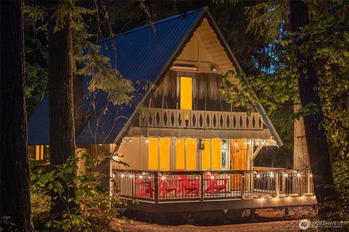 131 Timberline Dr W, Packwood, WA, 98361-9755 | Card Image