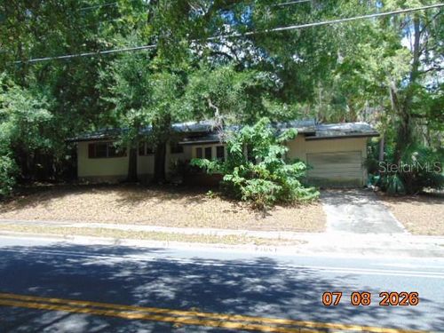 2105 Nw 16th Ter, Gainesville, FL, 32605-4024 | Card Image