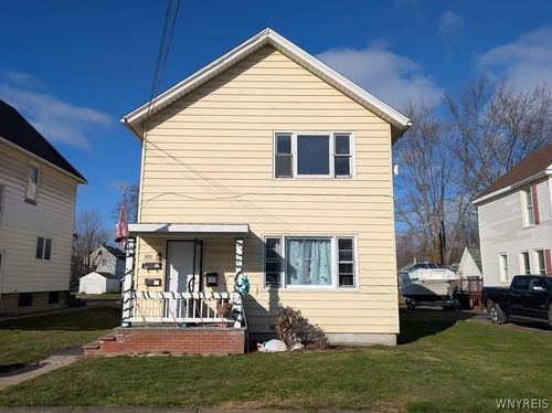627 Deer St, Dunkirk, NY, 14048-2617 | Card Image
