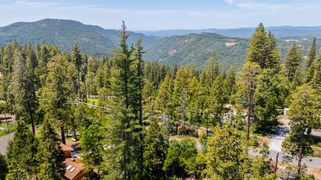 24315 Sugar Pine Rd, House other with 3 bedrooms, 3 bathrooms and 2 parking in Twain Harte CA | Image 42