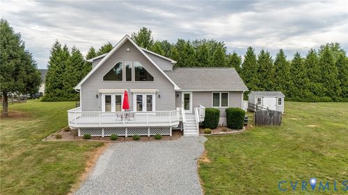 111 Burruss Mill Rd, Bumpass, VA, 23024-4952 | Card Image