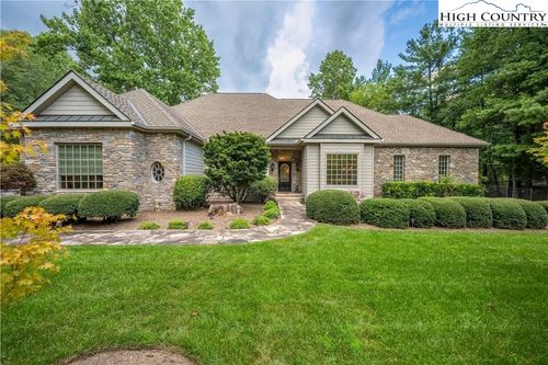 738 Country Club Rd, Glade Valley, NC, 28627-6010 | Card Image