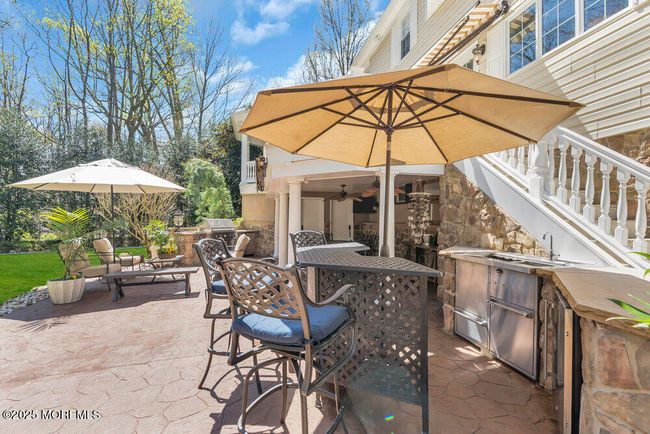 Wet Bar Area | Image 88