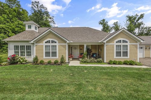 108 Narragansett Dr, Hebron, OH, 43025-7501 | Card Image