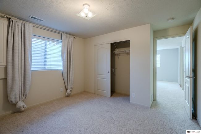 19142 L St, Townhouse with 3 bedrooms, 2 bathrooms and 2 parking in Omaha NE | Image 16