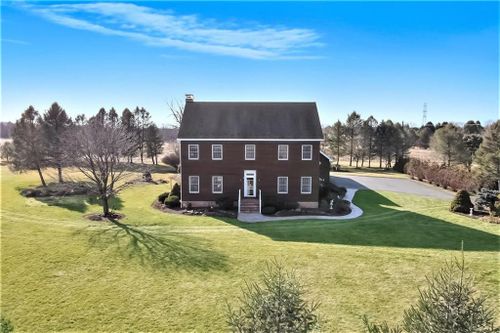 207 Field Drive, Lower Nazareth Twp, PA, 18020 | Card Image