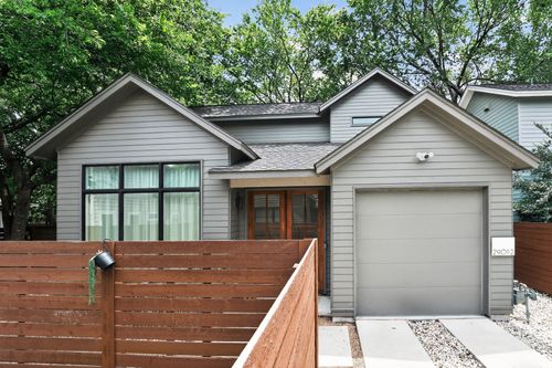 2-2901 Castro Street, Austin, TX, 78702 | Card Image