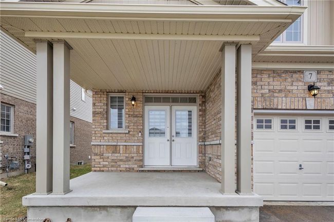 7 Leslie Davis St, House other with 3 bedrooms, 3 bathrooms and 2 parking in Ayr ON | Image 4