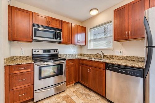 apt-107c-2800 Cole St, Austin, TX, 78705-3407 | Card Image