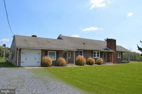2051 Stover Rd, TANEYTOWN, MD, 21787-2853 | Card Image