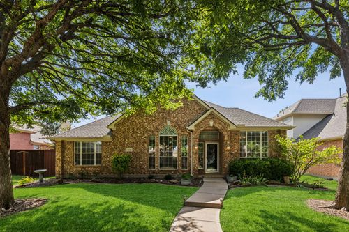 8447 Firewheel Ln, Frisco, TX, 75036-7886 | Card Image