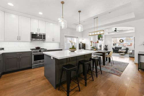 3-2457 E 3225 S, Millcreek, UT, 84109-2738 | Card Image