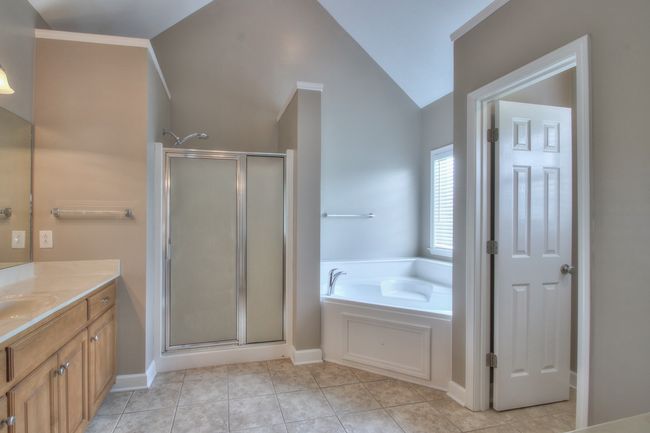 2009 Keene Cir, House other with 5 bedrooms, 3 bathrooms and 2 parking in Spring Hill TN | Image 37