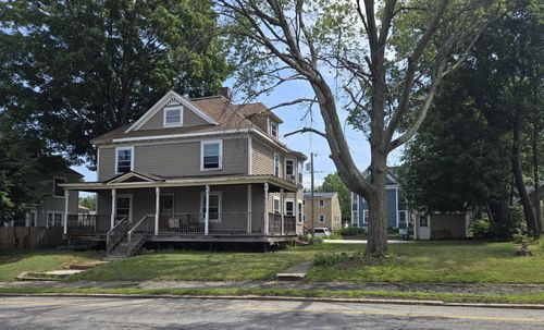 841 Beech St, Manchester, NH, 03104-3138 | Card Image