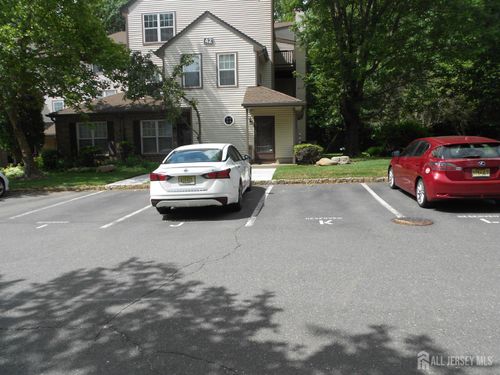 4222 Bayberry Ct, MONMOUTH JUNCTION, NJ, 08852-2126 | Card Image