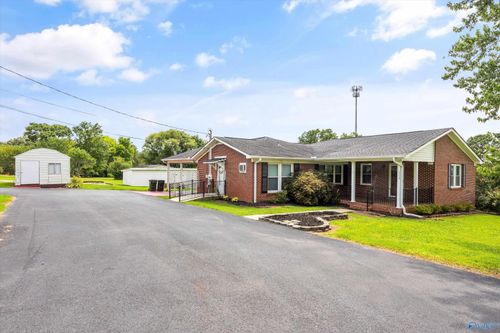 1776 Nick Davis Rd, Harvest, AL, 35749-9195 | Card Image