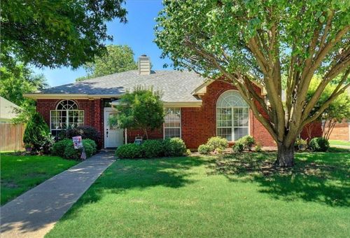 2932 Yale Dr, Flower Mound, TX, 75022-4886 | Card Image