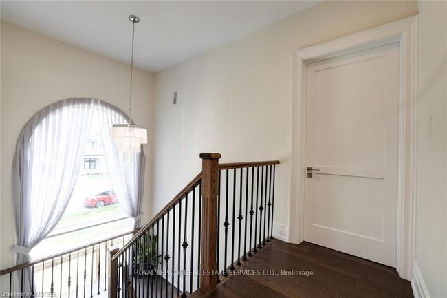 1164 Bridge Rd, House other with 5 bedrooms, 5 bathrooms and 4 parking in Oakville ON | Image 33