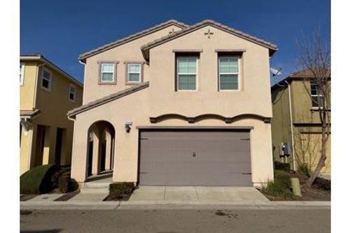 3569 Magnificent Way, Clovis, CA, 93619-8499 | Card Image