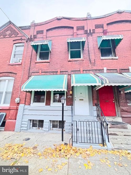2240 N 18th St, PHILADELPHIA, PA, 19132-4313 | Card Image