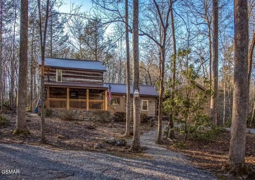 125 Cricket Hollow Rd, Cosby, TN, 37722-2505 | Card Image