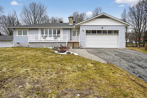 34 Sarah St, Maitland, ON, K0E1P0 | Card Image