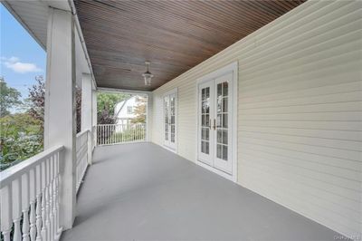 Front porch | Image 3