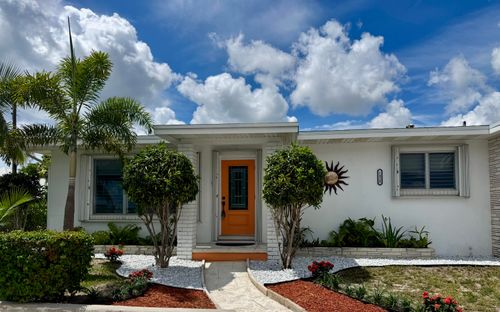 1428 N M St, Lake Worth Beach, FL, 33460-1934 | Card Image
