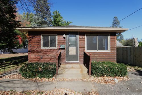 619 2nd Ave Sw, Forest Lake, MN, 55025-1434 | Card Image