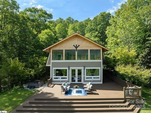 284 Devils Fork Rd, Marietta, SC, 29661-9765 | Card Image