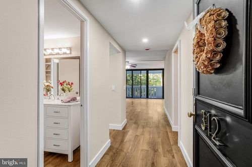 312-6101 Edsall Rd, ALEXANDRIA, VA, 22304-6002 | Card Image