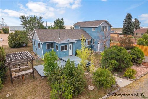 619 E 2nd St, Pine Bluffs, WY, 82082-5015 | Card Image