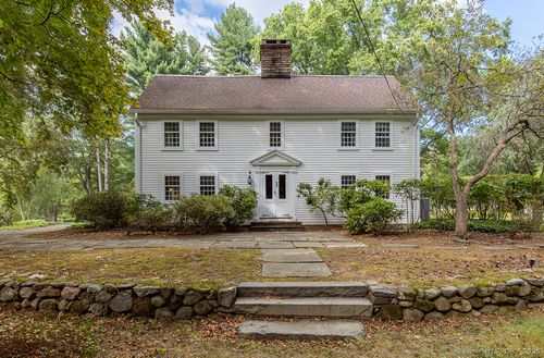71 Beecher Rd, Woodbridge, CT, 06525-2010 | Card Image