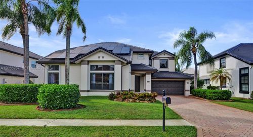 740 E Cypress Pointe Drive E, Pembroke Pines, FL, 33027 | Card Image