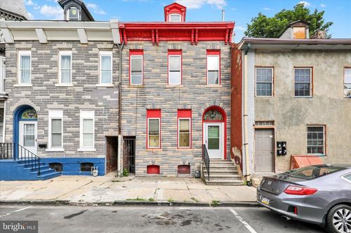 227 N 10th St, READING, PA, 19601-3103 | Card Image