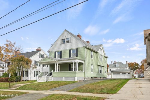43 Commonwealth Ave, Pittsfield, MA, 01201-7011 | Card Image
