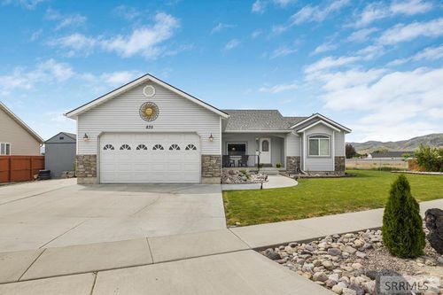 835 Alpine Ave, Chubbuck, ID, 83202-2600 | Card Image