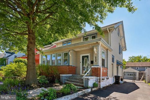 239 Huff Ave, Trenton, NJ, 08618-2817 | Card Image