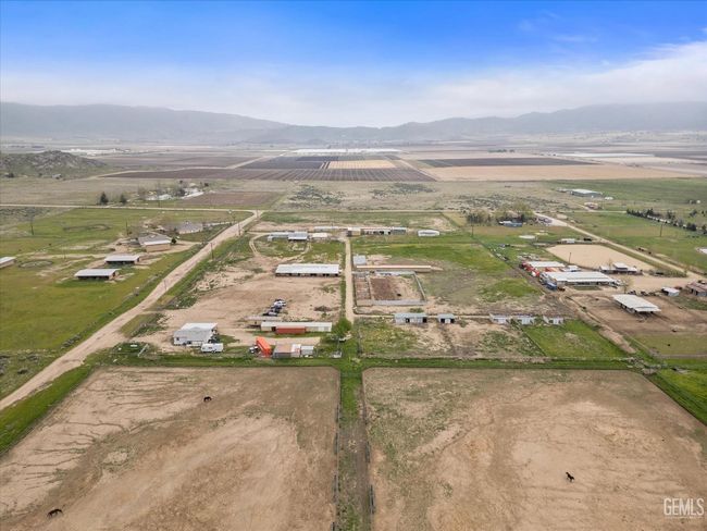 20411 Pegasus St, House other with 3 bedrooms, 2 bathrooms and null parking in Tehachapi CA | Image 36