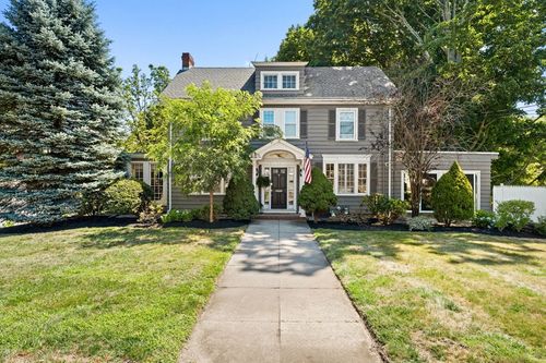 351 Lowell St, Peabody, MA, 01960-4000 | Card Image