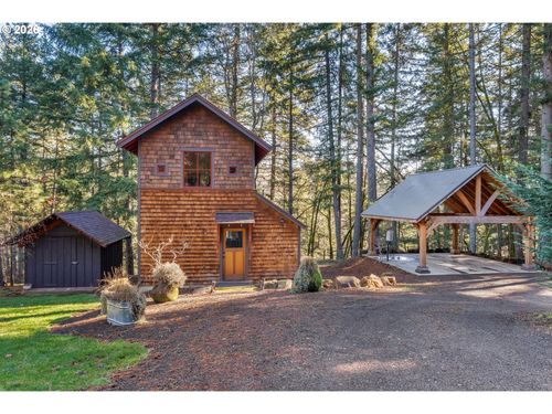 32 Hamilton Ave, Underwood, WA, 98651-9015 | Card Image