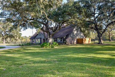 Picture the family events you can host under the many mature oak trees that populate the grounds and provide more than ample shade to the enjoyment of the great outdoors year round! | Image 3