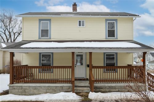 6 Orange Way, Greenville, PA, 16125-1952 | Card Image