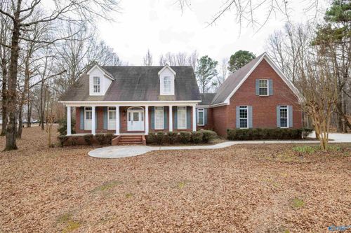 121 Brookhaven Ln, Hamilton, AL, 35570-3105 | Card Image