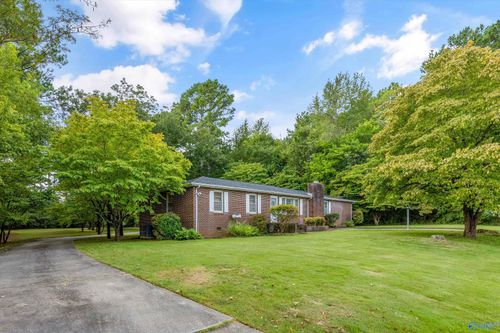 232 Voekel Rd, Huntsville, AL, 35811-9162 | Card Image